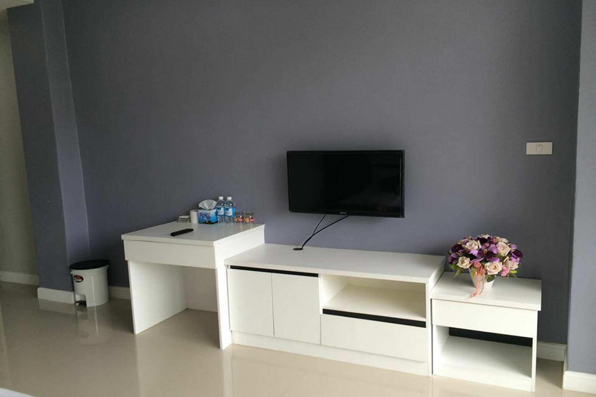 Oyo 75389 Pandora House Hotel Pattaya Bagian luar foto